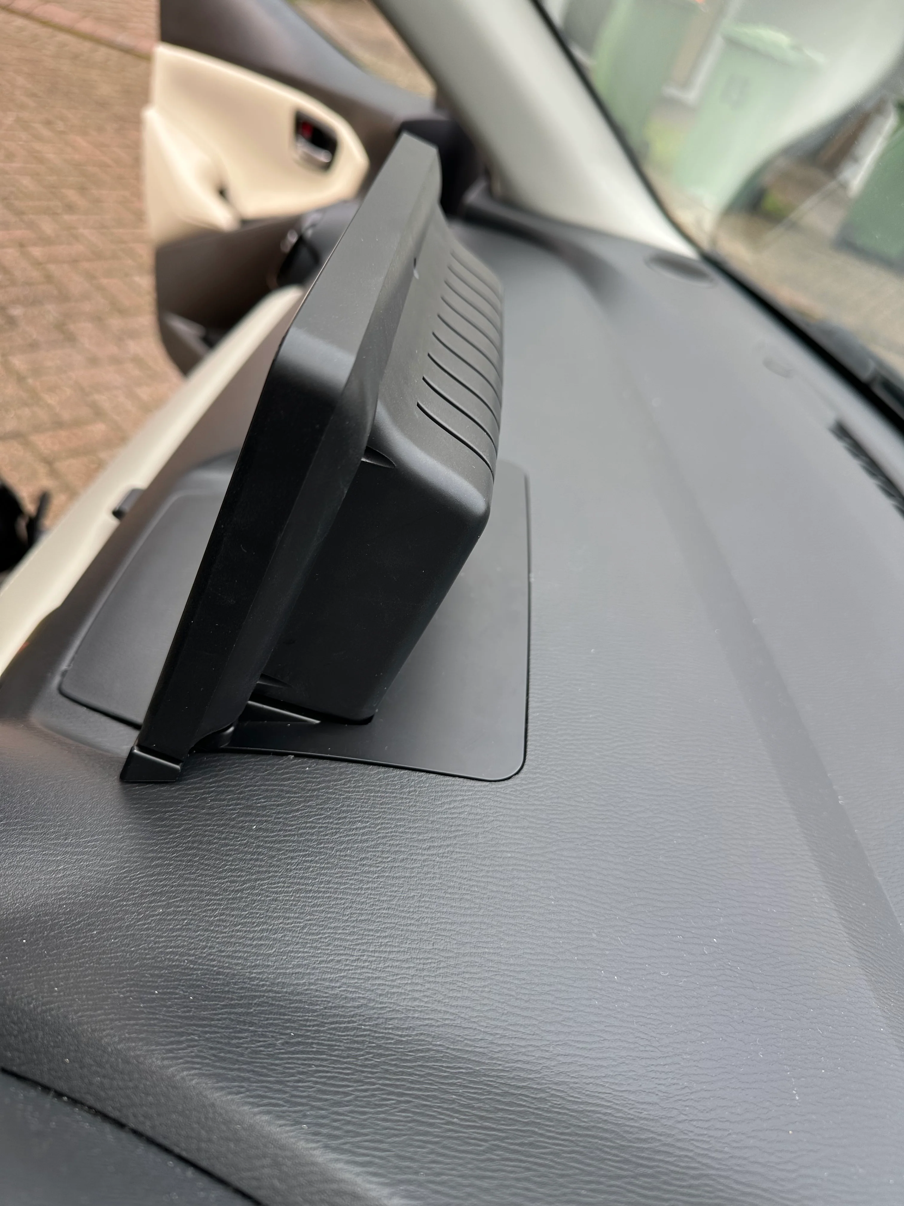 Mazda CX3 2015-2020 Wireless Apple CarPlay Upgrade Kit - Image 5