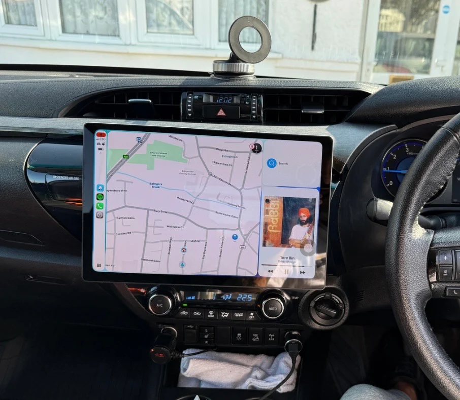 Toyota Hilux 2015-2023 Wireless Apple CarPlay Upgrade Kit - Image 3