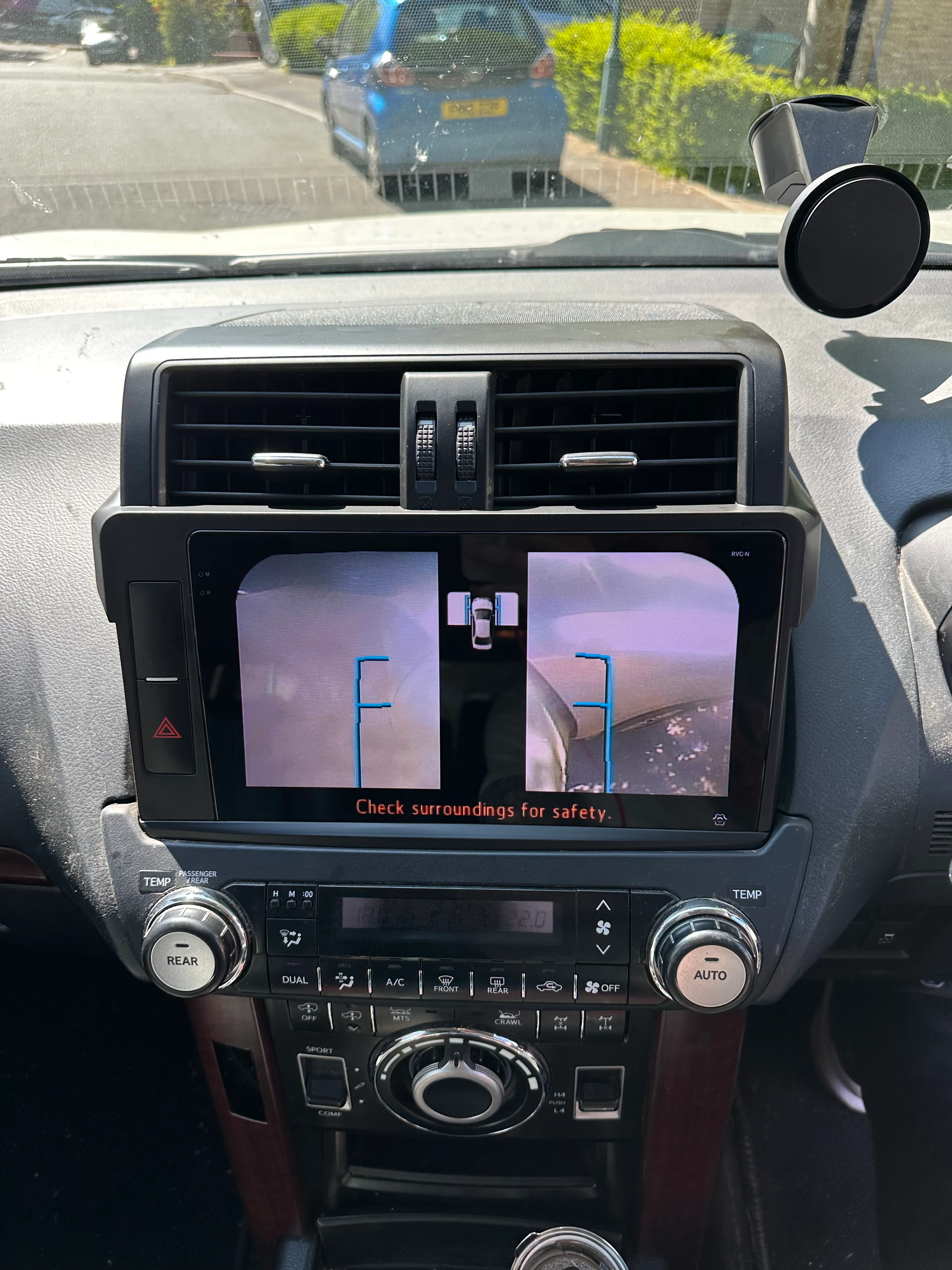 Toyota Land Cruiser/Prado 150 Series 2014-2017 Wireless Apple CarPlay Upgrade Kit - Image 6