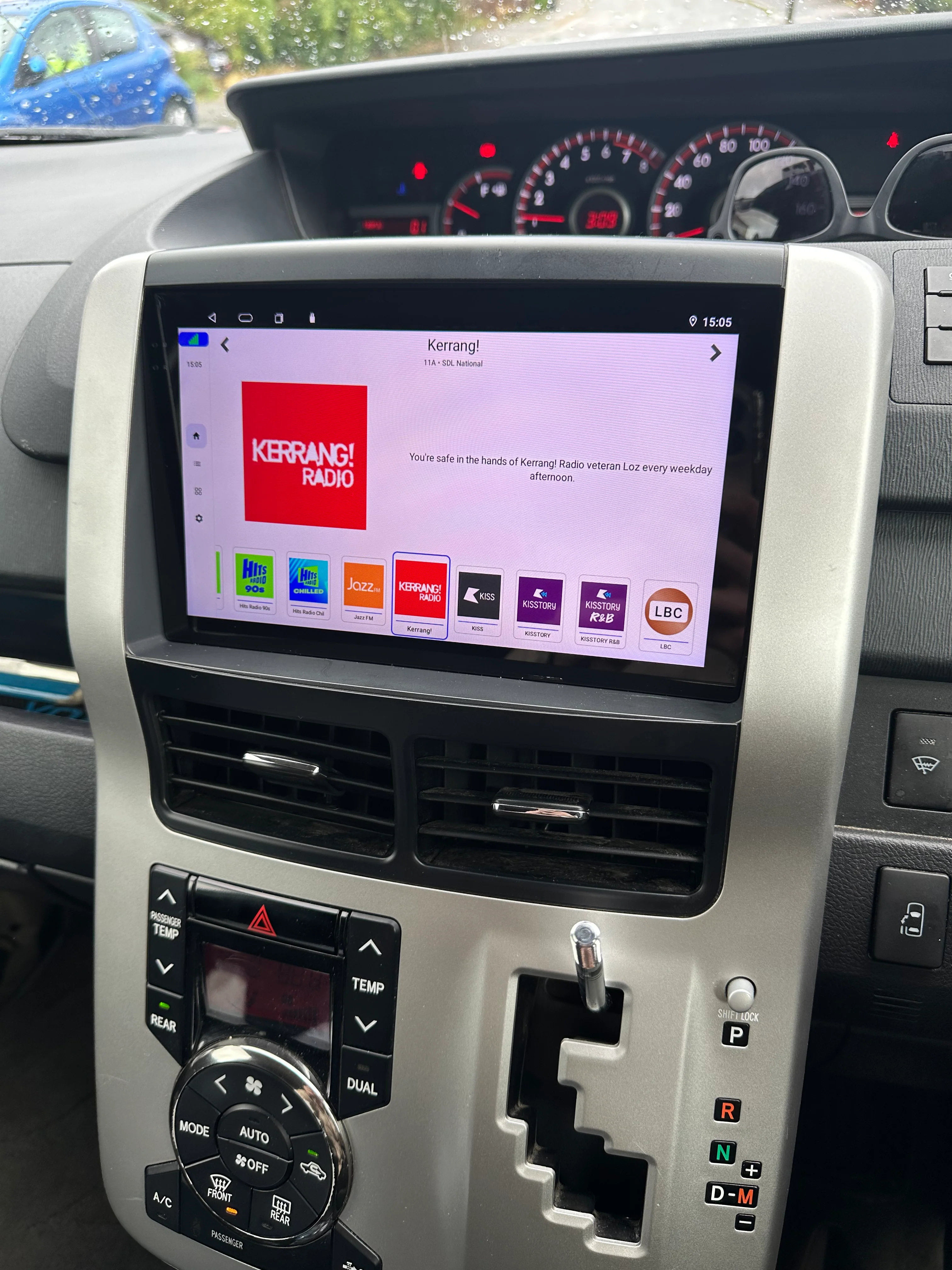 Toyota Noah/Voxy 2007-2013 Wireless Apple CarPlay Upgrade Kit - Image 2