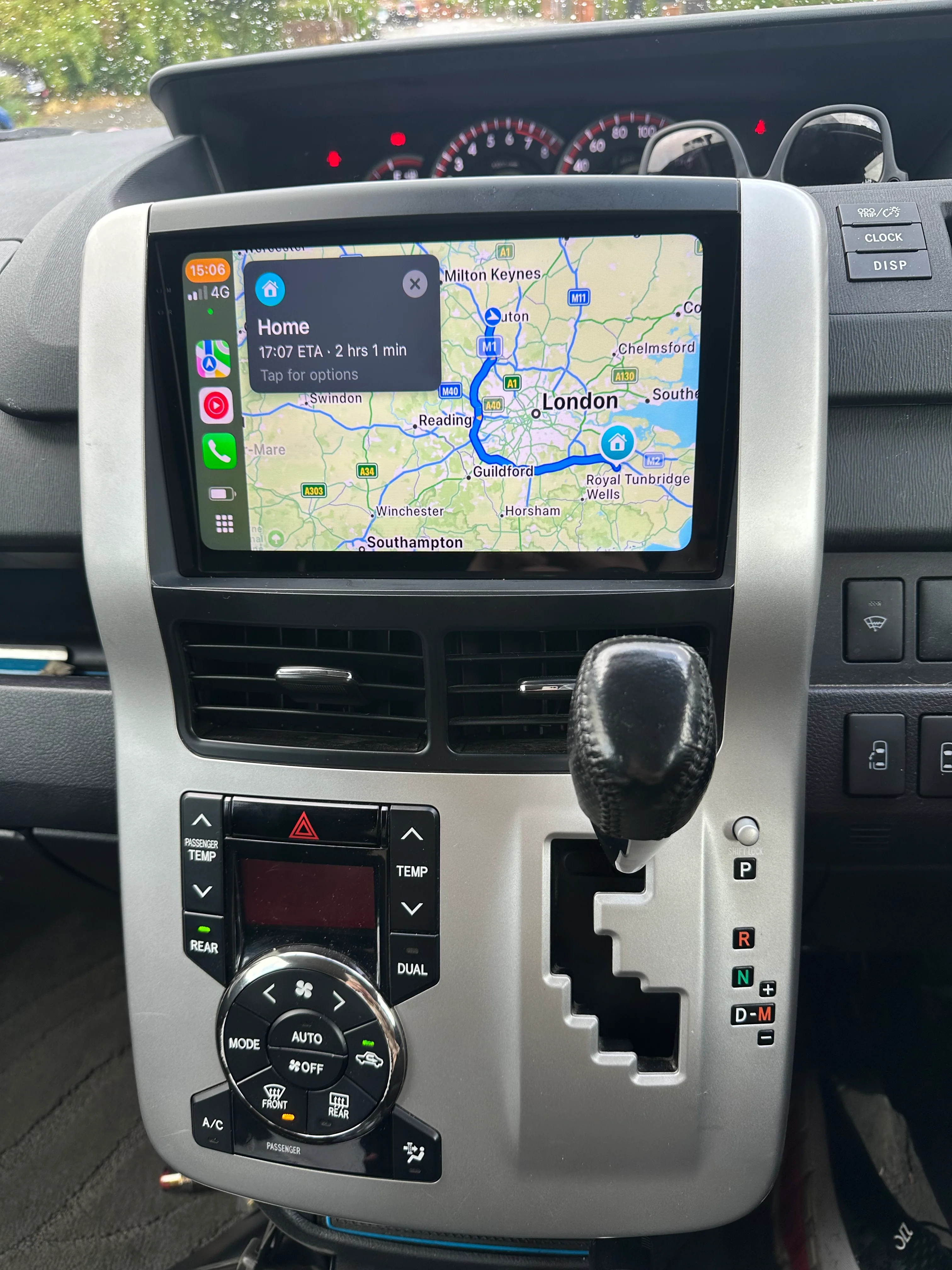 Toyota Noah/Voxy 2007-2013 Wireless Apple CarPlay Upgrade Kit - Image 3
