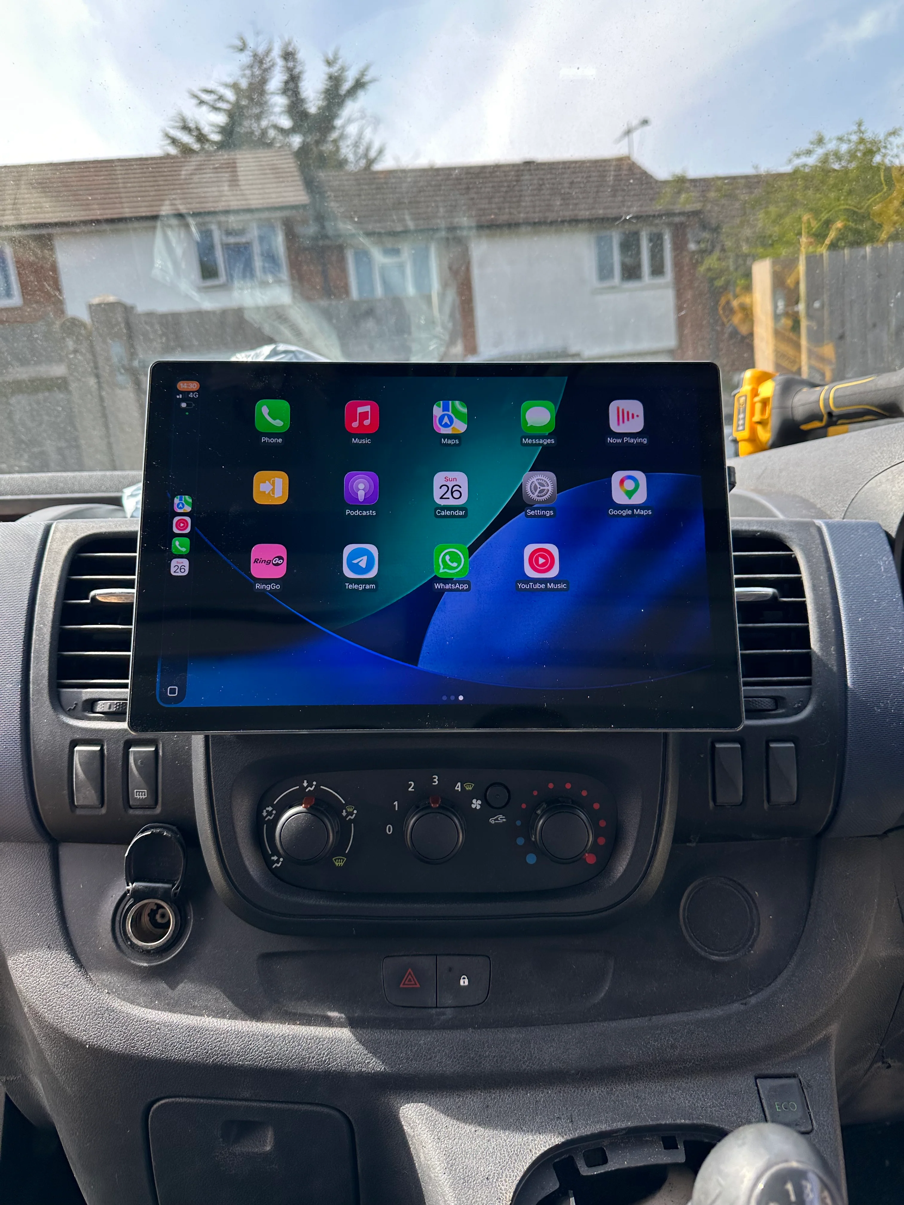 Renault Trafic 2014-2021 Wireless Apple CarPlay Upgrade Kit - Image 5
