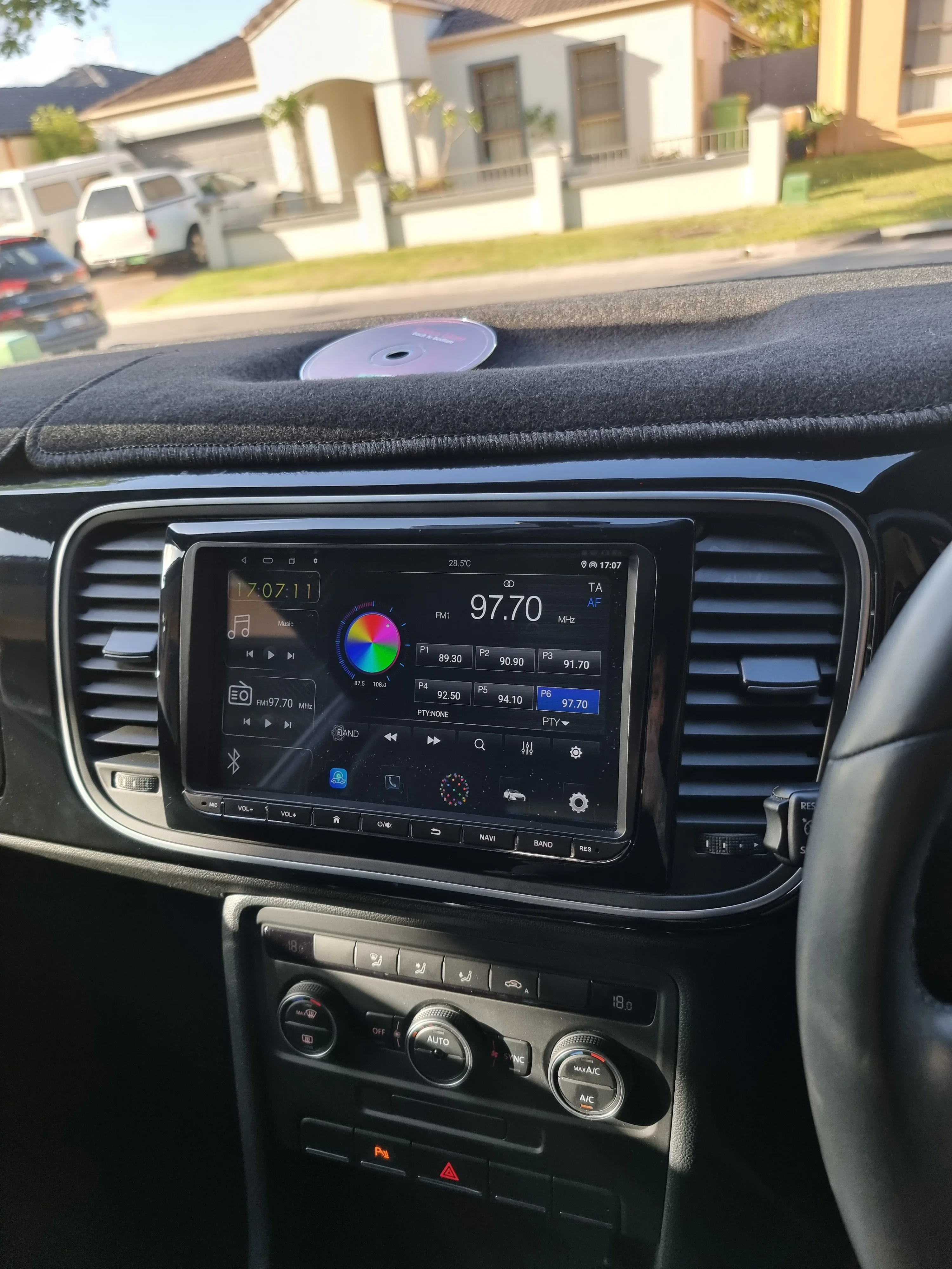 VW Beetle 2011-2019 Wireless Apple CarPlay Upgrade Kit - Image 3