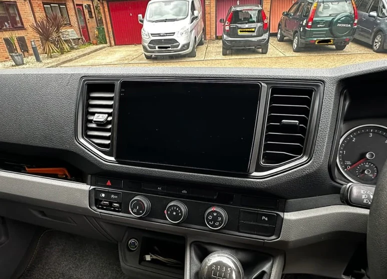 VW Crafter/MAN TGE 2017-2023 Wireless Apple CarPlay Upgrade Kit - Image 3