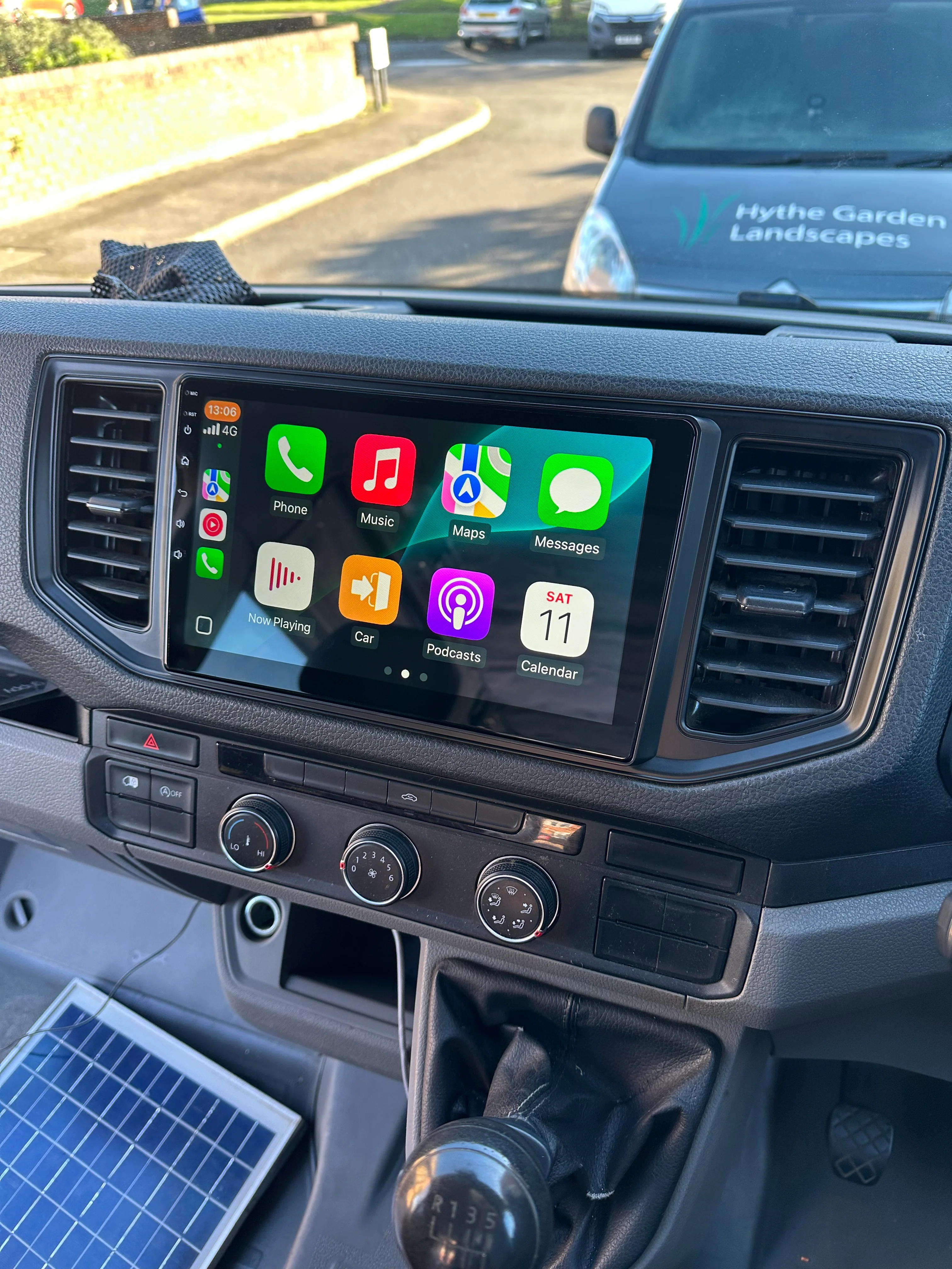 VW Crafter/MAN TGE 2017-2023 Wireless Apple CarPlay Upgrade Kit - Image 4